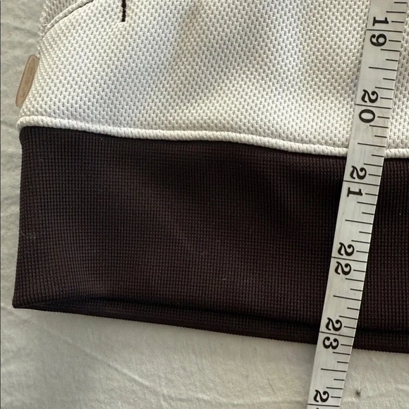 Reebok NFL Women's Medium Cleveland Brown Long Sleeve Hoodie - Picture 8 of 11